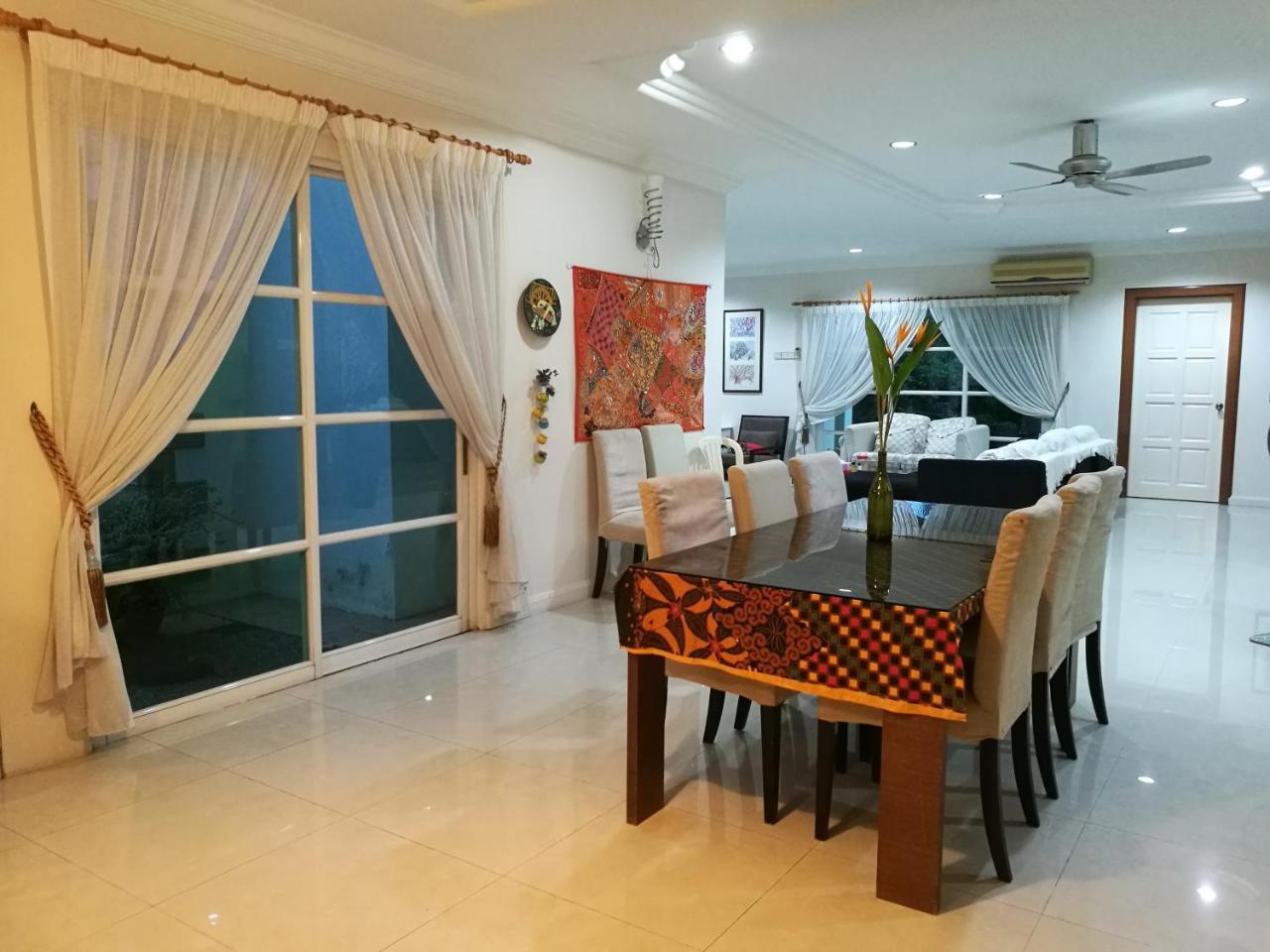 Guesthouse Dragon Place ไทปิง ภายนอก รูปภาพ