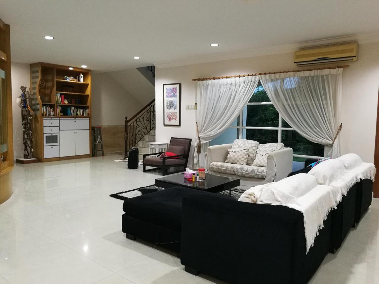 Guesthouse Dragon Place ไทปิง ภายนอก รูปภาพ