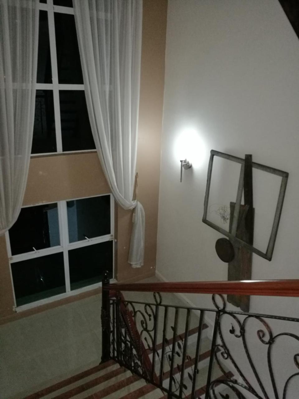 Guesthouse Dragon Place ไทปิง ภายนอก รูปภาพ