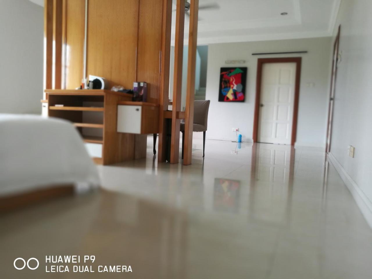 Guesthouse Dragon Place ไทปิง ภายนอก รูปภาพ