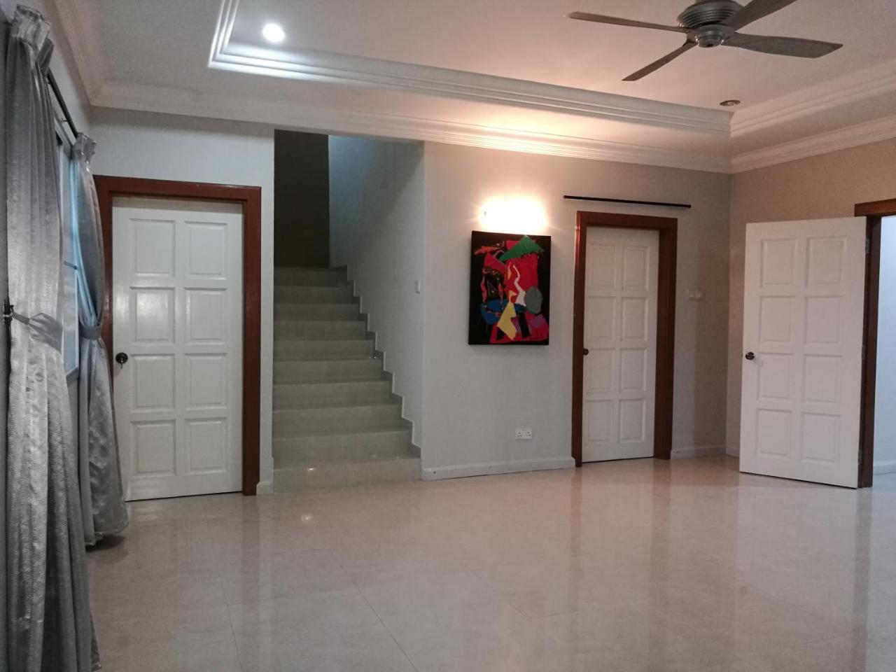 Guesthouse Dragon Place ไทปิง ภายนอก รูปภาพ