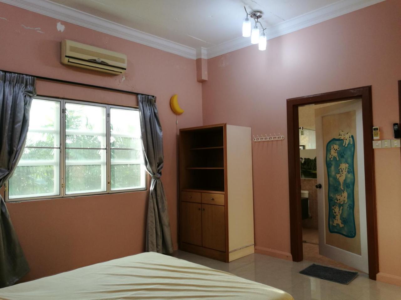 Guesthouse Dragon Place ไทปิง ภายนอก รูปภาพ