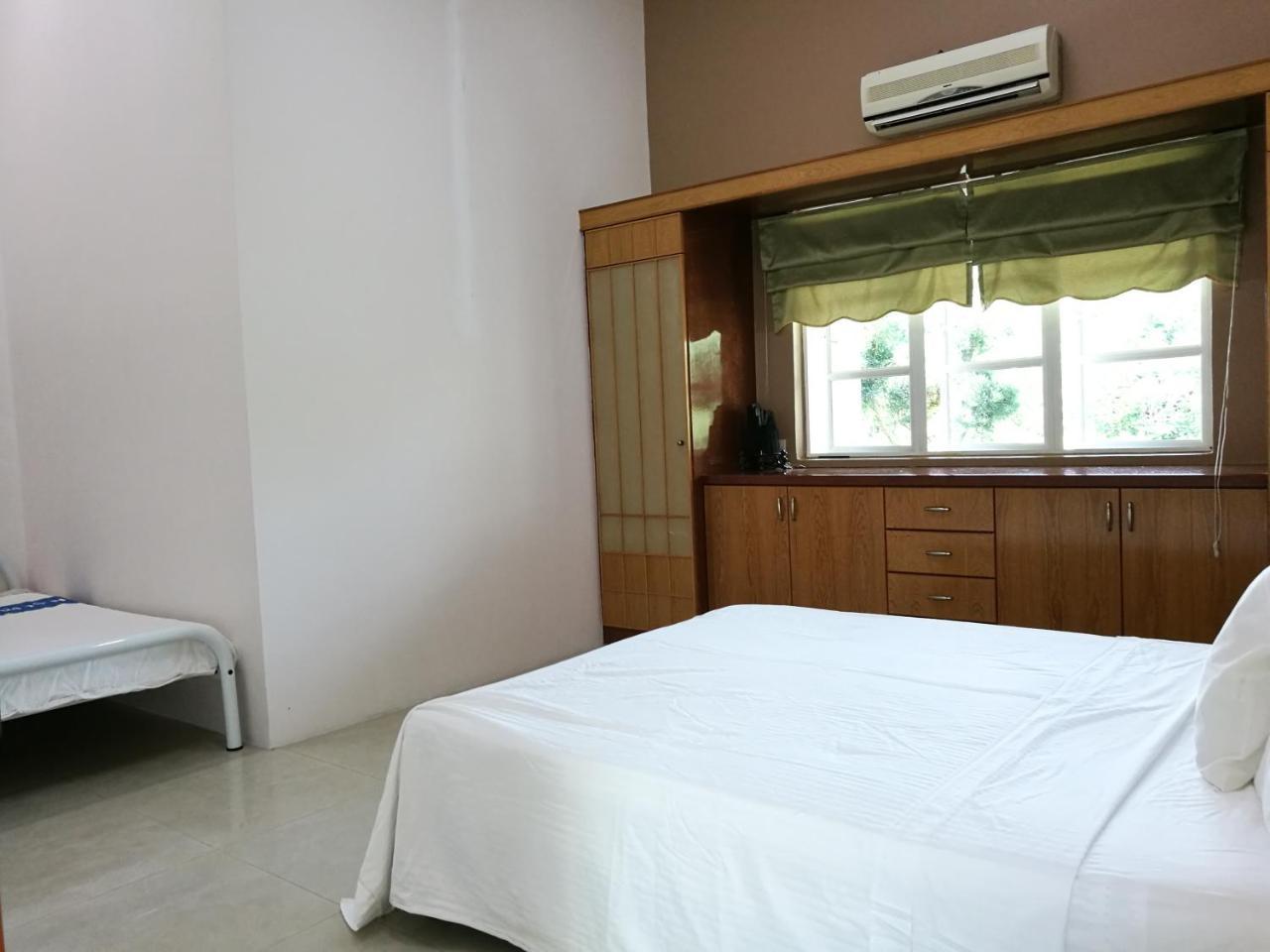 Guesthouse Dragon Place ไทปิง ภายนอก รูปภาพ