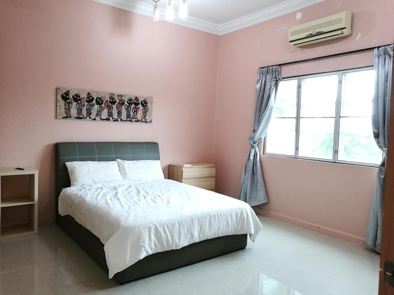 Guesthouse Dragon Place ไทปิง ภายนอก รูปภาพ