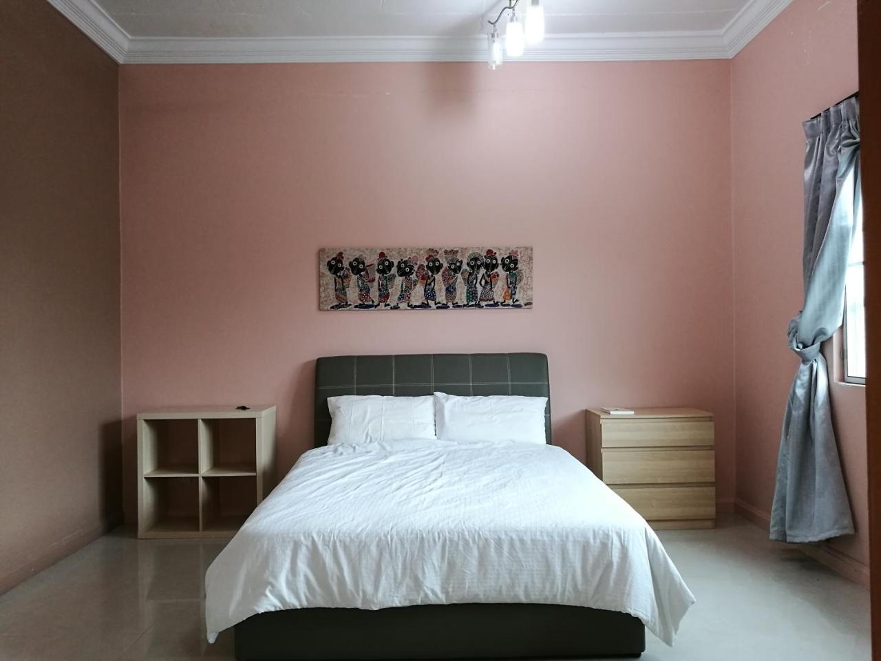 Guesthouse Dragon Place ไทปิง ภายนอก รูปภาพ